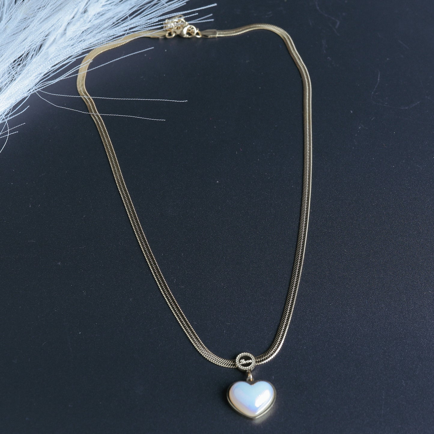 Whisper Snake Heart-Shaped Pearl Chain